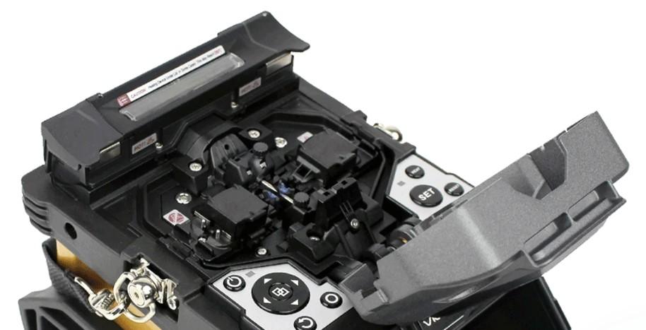 3. Hvad er en clad splidser?