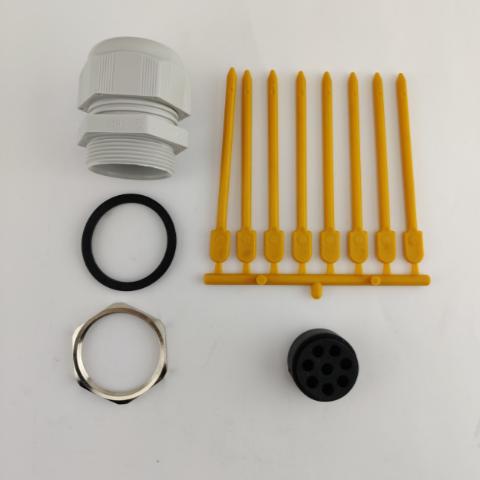 CommScope PG29 Forskruning - 8 x 4-5,5mm - Incl. blindstave, 1 stk. (10 stk. pr. pakke)