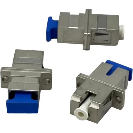 Adaptor LC/UPC - SC/UPC SM Simplex Hydrid Bi-diameter Polymer sleeve, metal housing rect. flange