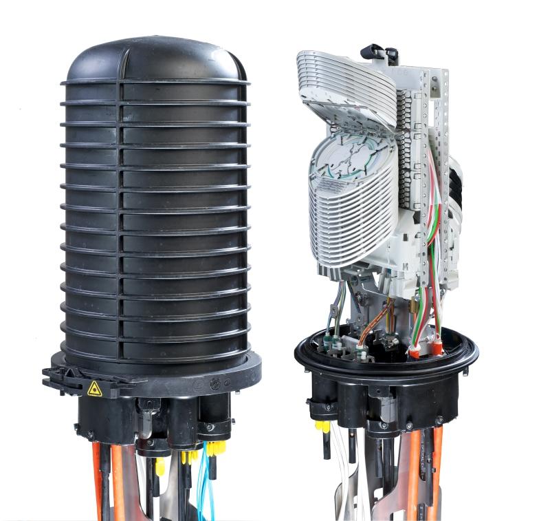 CommScope FIST GCO2 muffe M. 2x oval porte og 8x runde porte.