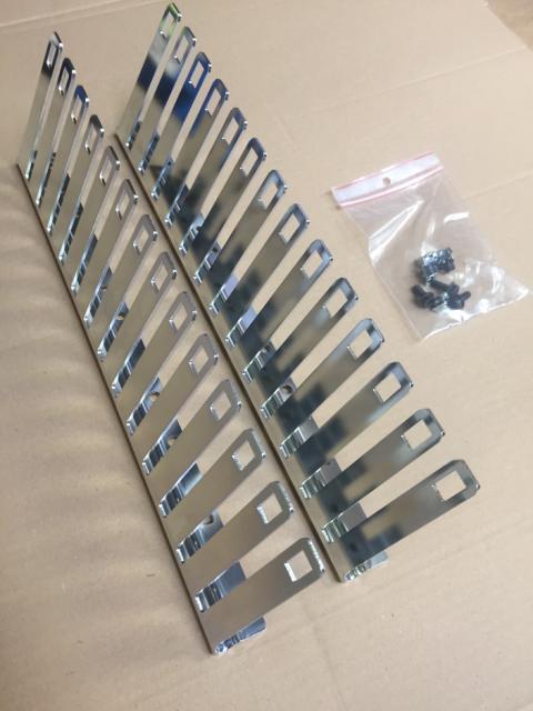 CommScope FACT Monteringsbeslag til 14 FACT moduler i 19" CAB5. Inkl. møtrikker og tilbehør