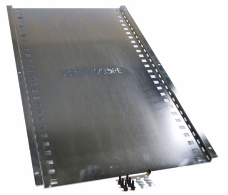 CommScope FACT V2 Monteringsbeslag til 28 FACT moduler i ETSI. Inkl. møtrikker og tilbehør. Bagplade UDEN gafler