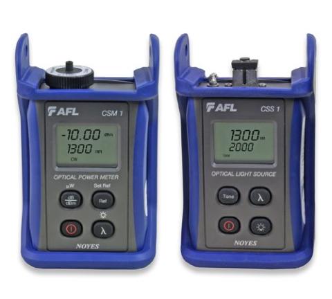 AFL Power Meter/light source kit CKM-2 Kit indeholder: 1 stk. CSS1-MM Lyskilde 1 stk. CSM1-3-SC Powermeter