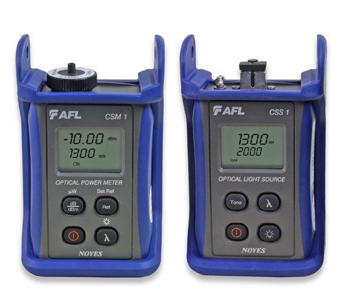 AFL Power Meter/light source kit CKM-2 Kit indeholder: 1 stk. CSS1-MM Lyskilde 1 stk. CSM1-3-SC Powermeter