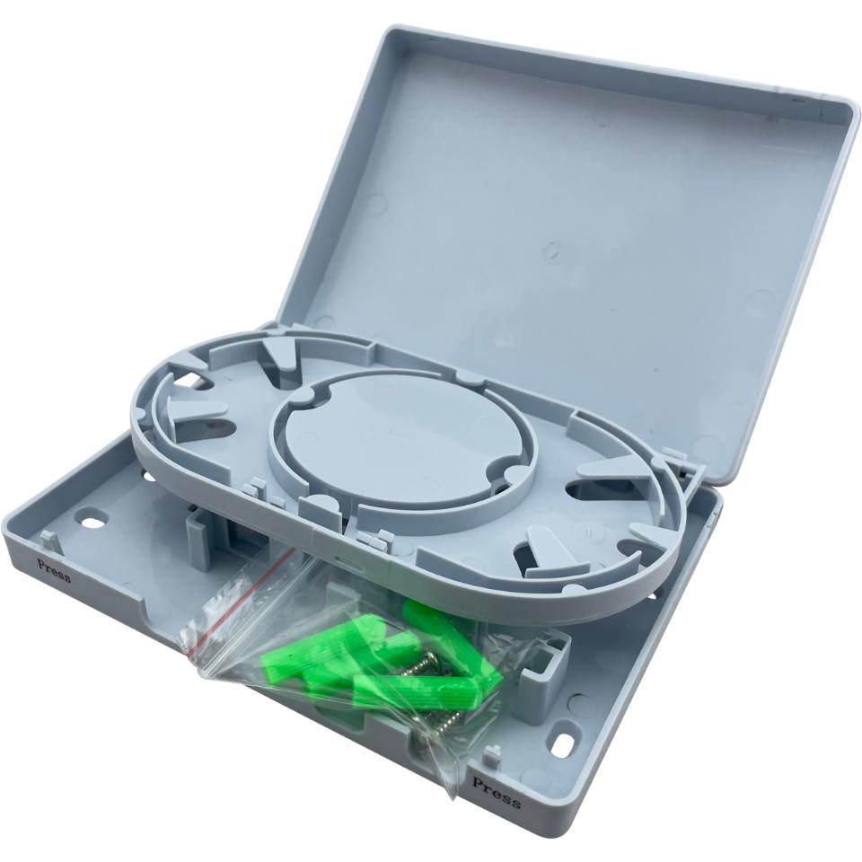 Boks til 4 x SC simplex adaptorer eller 4 x LC duplex adaptorer 150x110x30mm RAL 7035