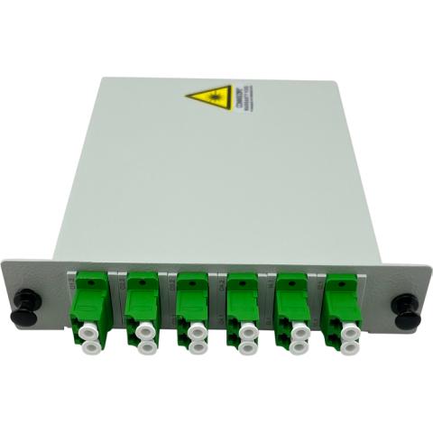 CommScope Splitter 4x 1:2 OCM1 Symmetrical FBT splitter w. LC/APC Grade B IEC 61755-1