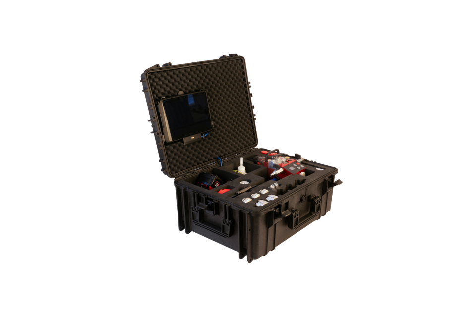 Jetting V0-HD blæsemaskine til kabel 0,8-6,5mm og rør 3-16mm. Inkl. 2x batteri 18V/5Ah, oplader samt 3 drivhjul. Inkl. logger, tablet, cables.