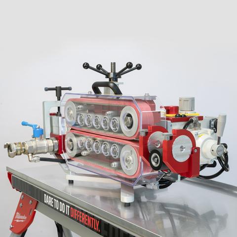 Jetting V3 blæsemaskine med joystick controller forberedt til Jetlogger. Kabel 4-40mm. Rør 10-63mm. Leveres inkl. Ductlube, Service Kit, samt pneumatikolie. Transportkasse med laserskåret skumindlæg