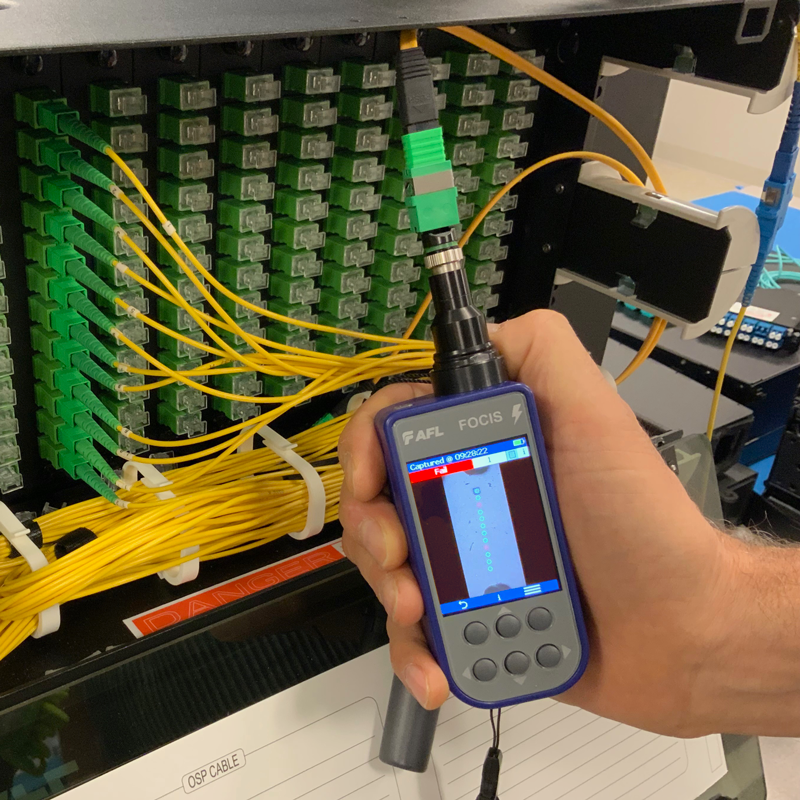 AFL FOCIS Lightning MPO kit for UPC and APC with cleaning supplies