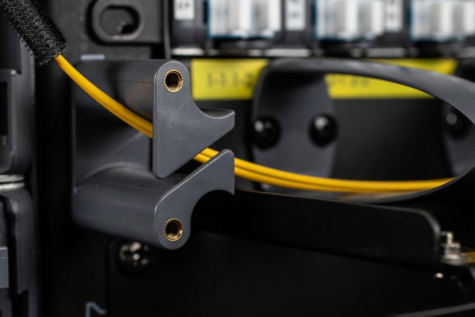 AFL 1U Fiber Guide Dark Grey RAL 7015 10PK (10 pcs. Pr. pack)