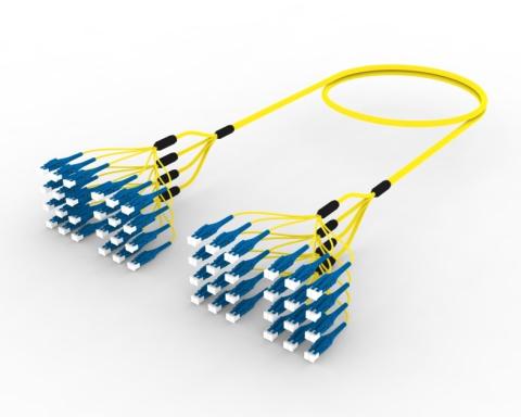 CommScope Ultra Low Loss ULL TeraSPEED® 24xLC Uniboot dpx to 24xLC Uniboot dpx Ruggedized 48F pretemineret kabel SM gul 1.5M fanout begge ender 28 M