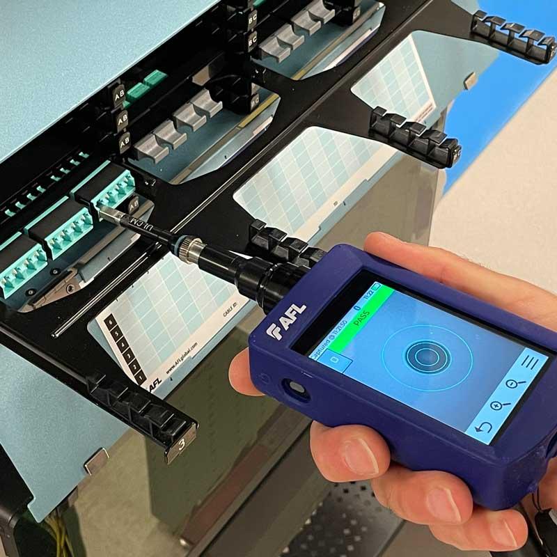 AFL FOCIS LIGHTNING 2 - MPO APC kit, uden wireless, med MPO rengøringssæt