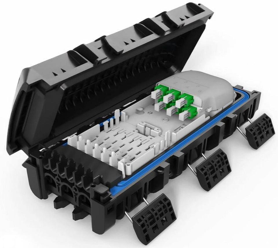 CommScope NOVUX™ CSC100 Compact Fiber Closure, splice only, no adapters, no splitters, no mounting bracket, black Splice-only capacity 48 or 72F